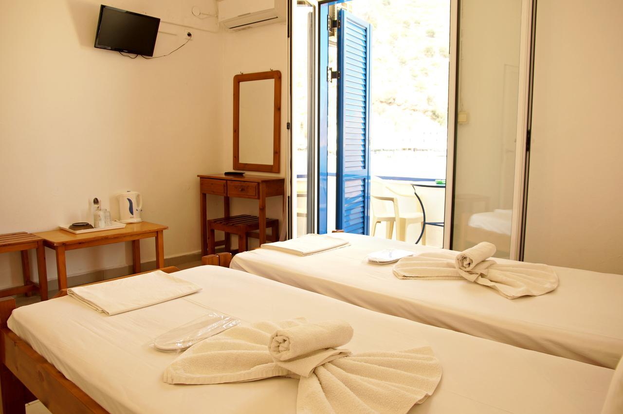 Hotel Madares Loutro Exteriér fotografie